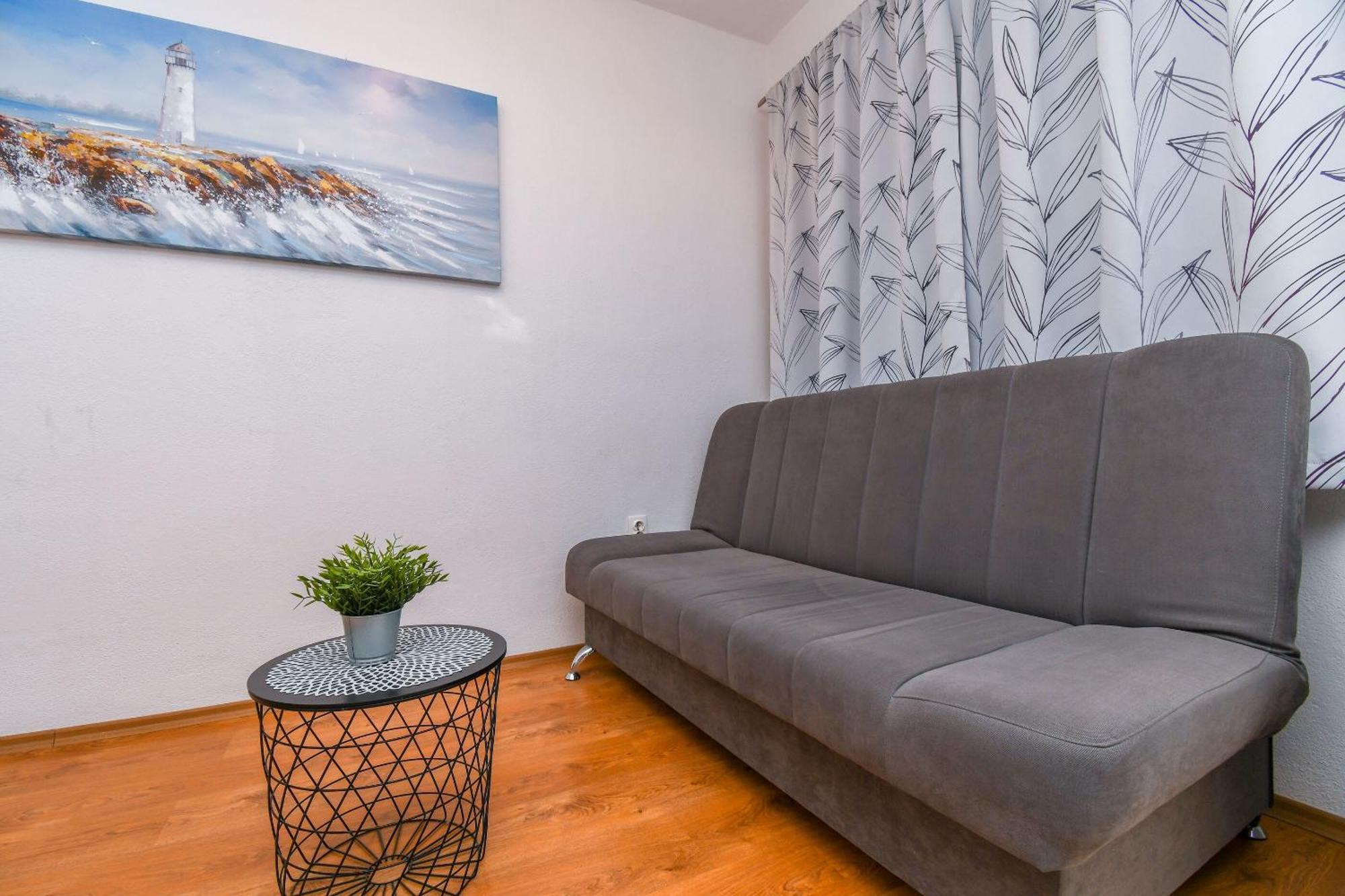 Apartment Mara Trogir Exterior photo