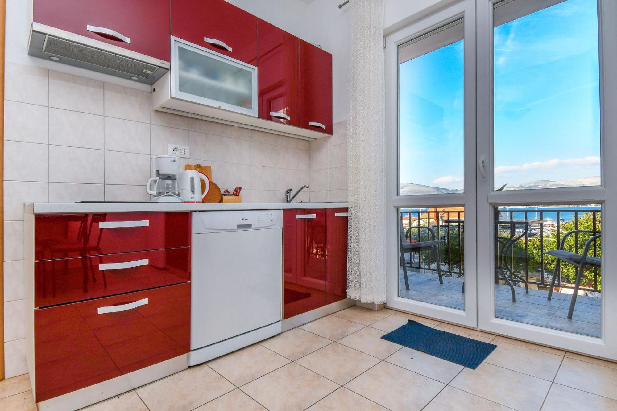 Apartment Mara Trogir Exterior photo